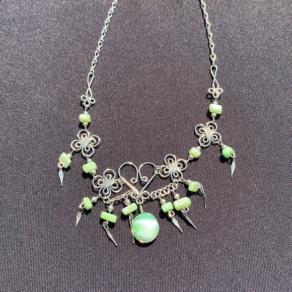 Green choker necklace - Picture 4 of 9